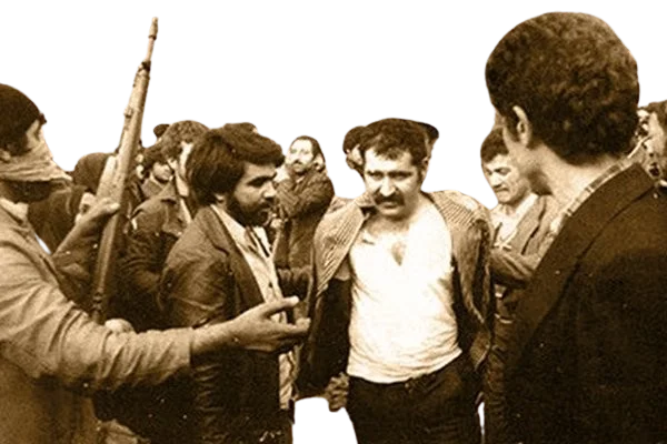 سرکوب مخالفان شاه